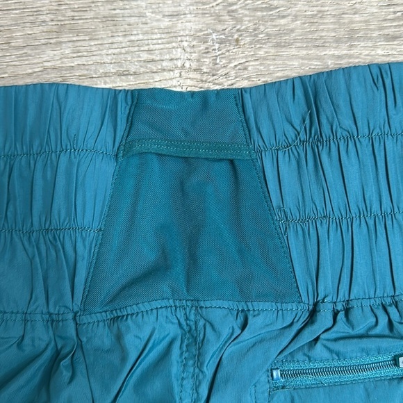 NEW Free People Movement The Way Home Shorts in Teal Women’s Sz XS - Picture 7 of 10